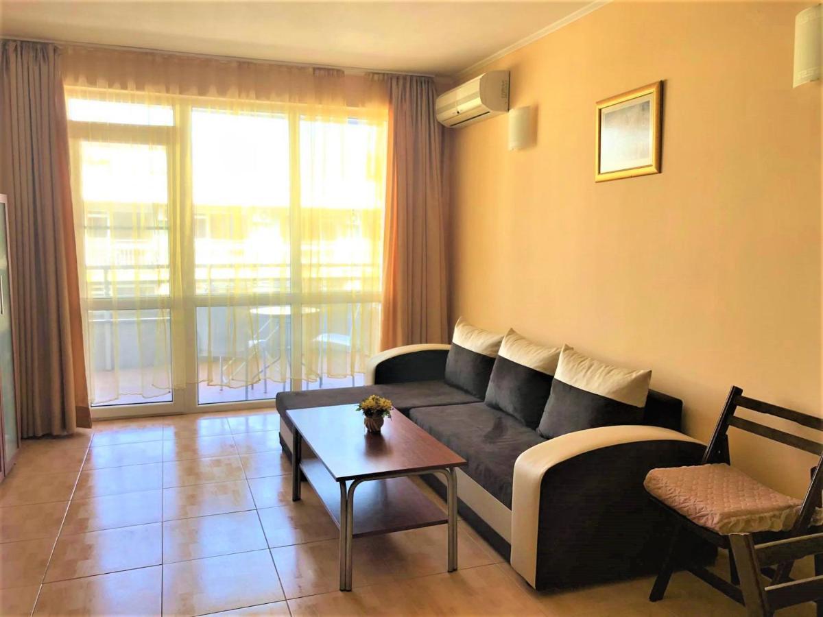 Apartment In Central Plaza Slantschew brjag Exterior foto