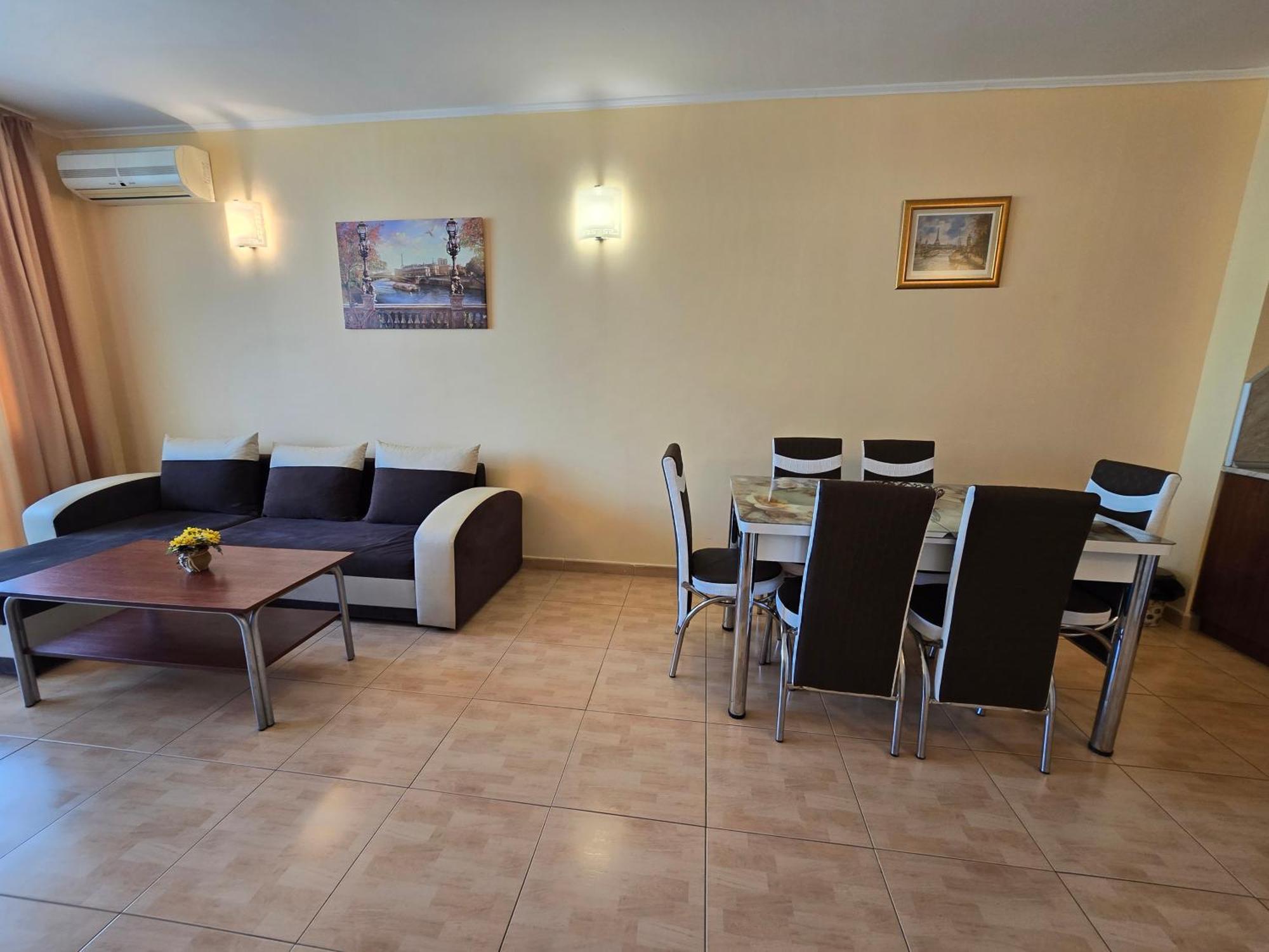 Apartment In Central Plaza Slantschew brjag Exterior foto
